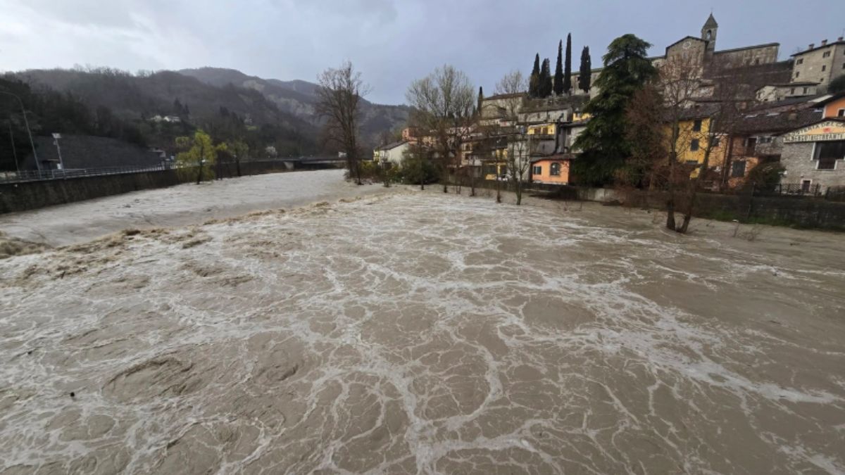 maltempo Toscana frana Calenzano