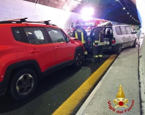 Traffico in coda dopo l'incidente