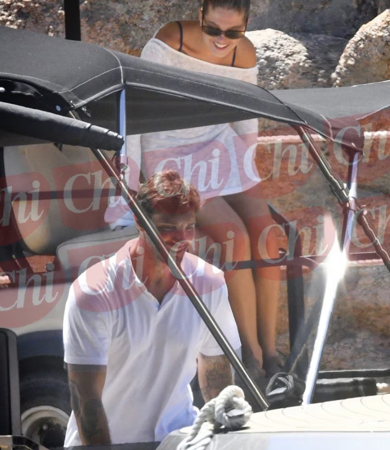 Caroline Tronelli e Stefano De Martino insieme