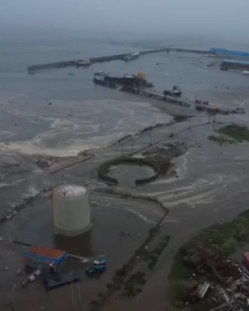 Evacuazioni a seguito del terremoto in Kamchatka