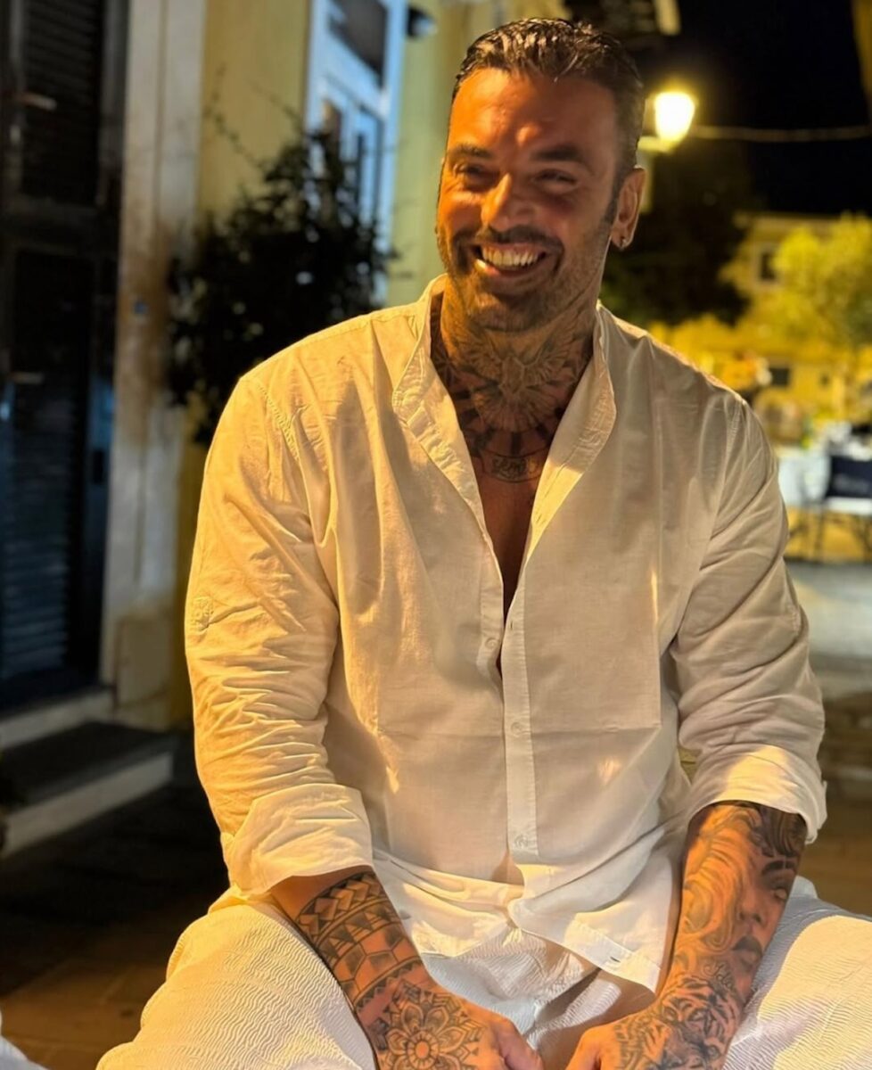 Mario Cusitore interessato a una dama