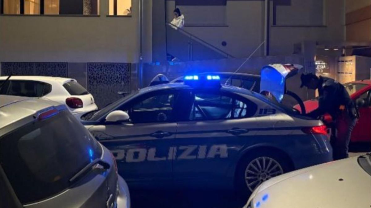 Omicidio a Milano: l'orrore in balcone sotto gli occhi dei vicini