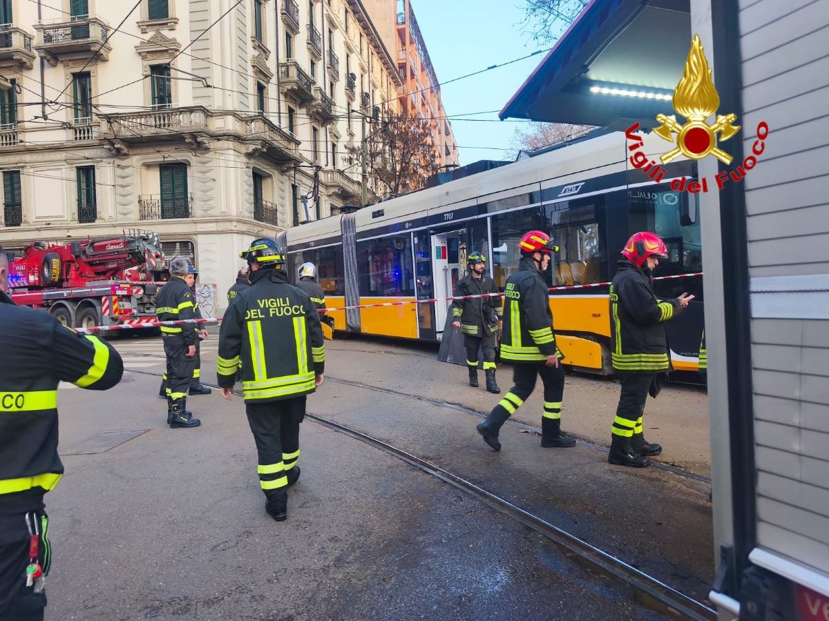 Tram Deragliato Milano