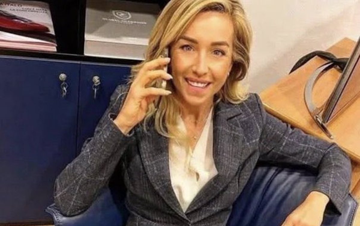 Silvia Salis e la polemica sulle scarpe di lusso della sindaca di Genova