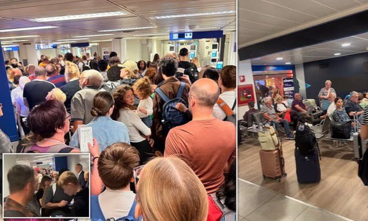 Passeggeri in attesa in aeroporto