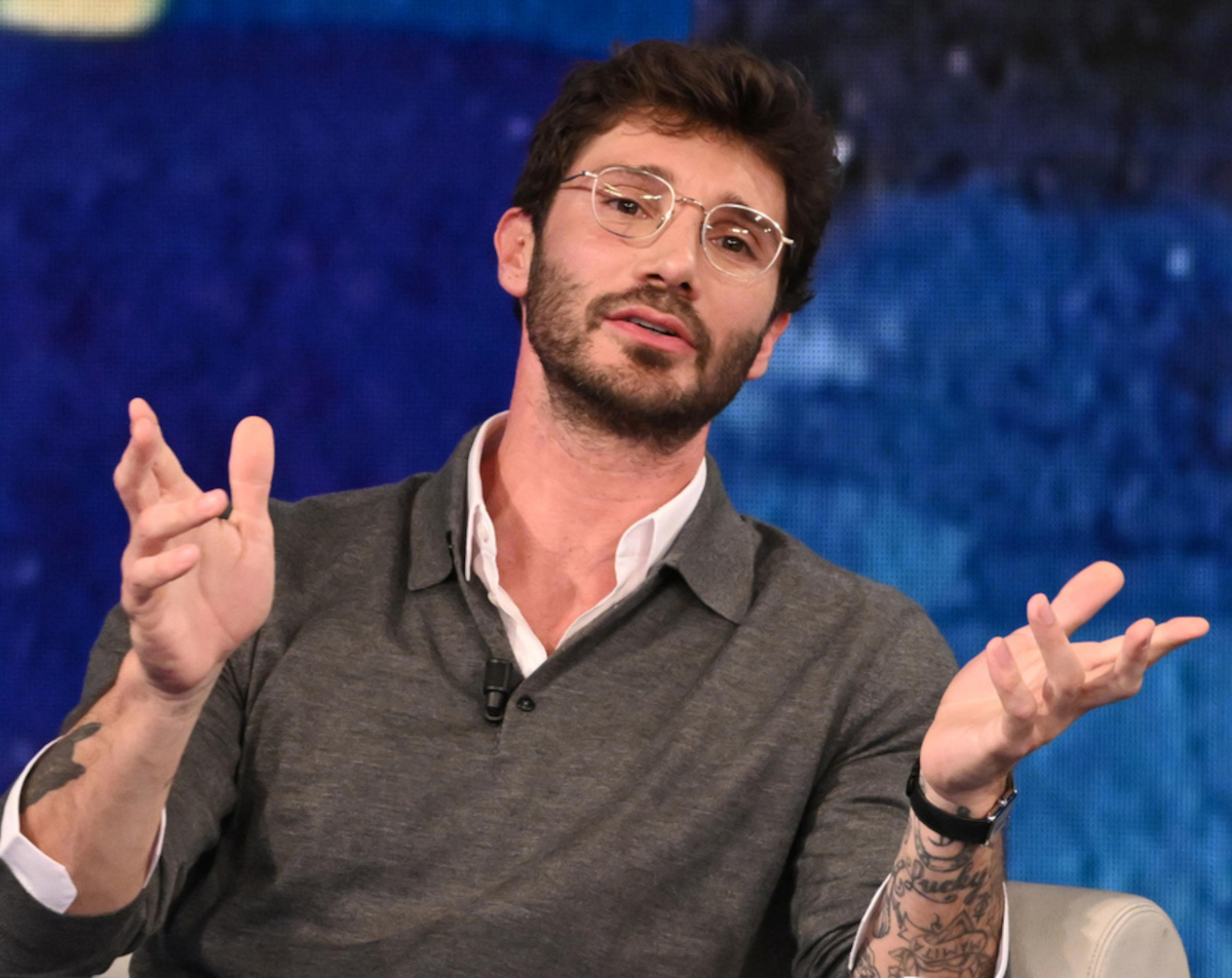 Stefano De Martino auto