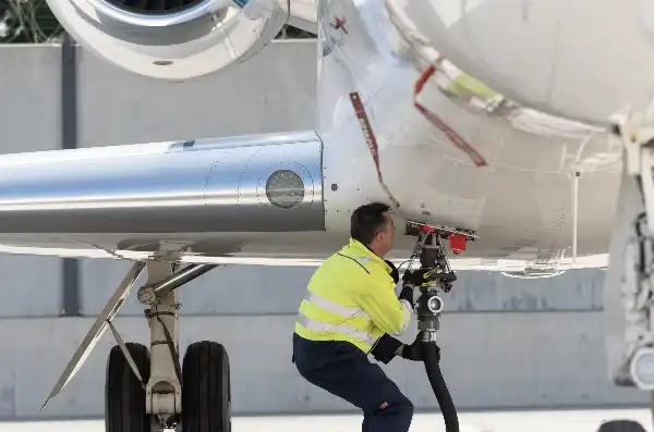 “Non saranno risarciti!” Emergenza carburante, la decisione che devasta le vacanze degli italiani