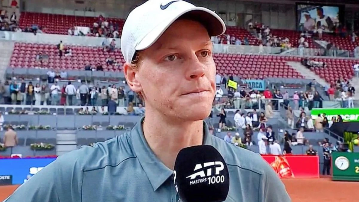 Sinner scioccato dopo la vittoria: “Oggi è un giorno triste per il tennis”