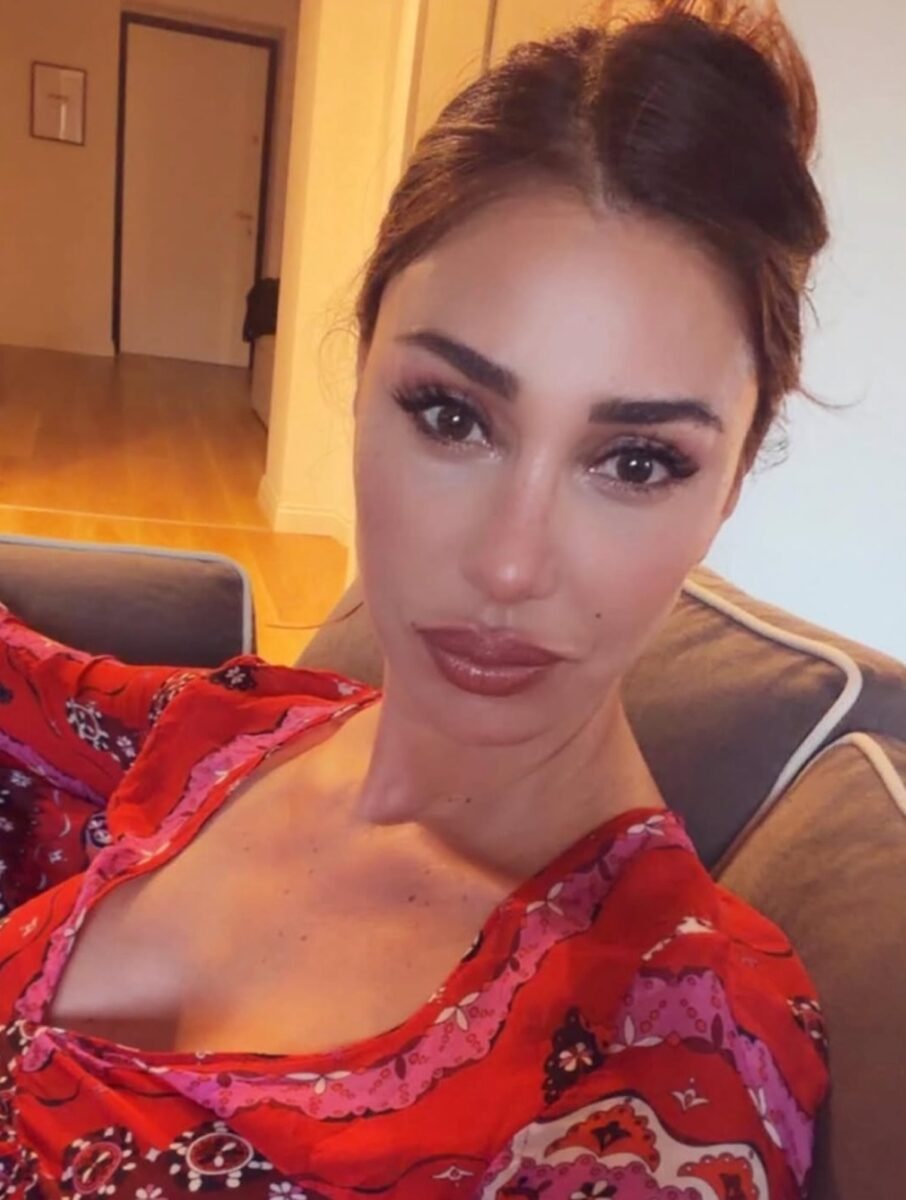 Belen Rodriguez a Milano