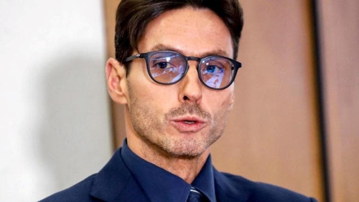 Pier Silvio Berlusconi "mai visto così": le foto rivelatrici