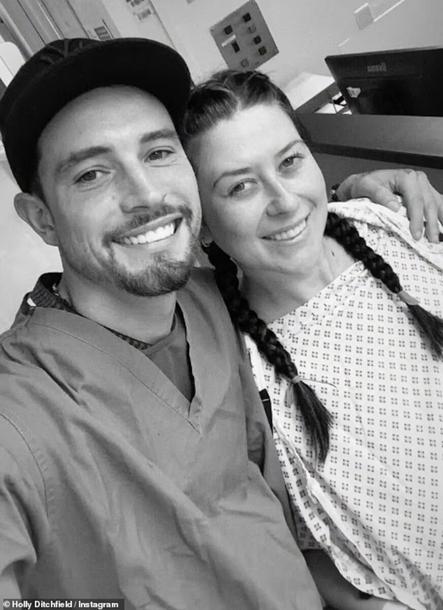 Holly Ditchfield e Aaron Summers
