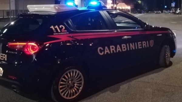 Carabinieri a Malnate