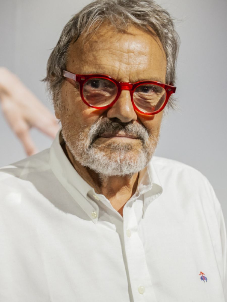 Aminoidosi, i sintomi della malattia che ha colpito Oliviero Toscani