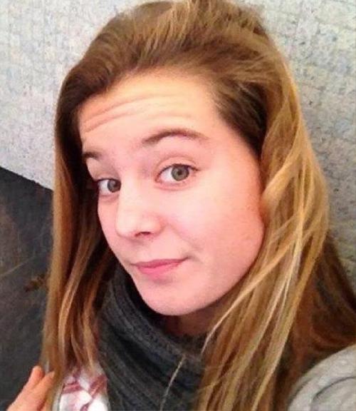 Sophie Codegoni durante la chirurgia